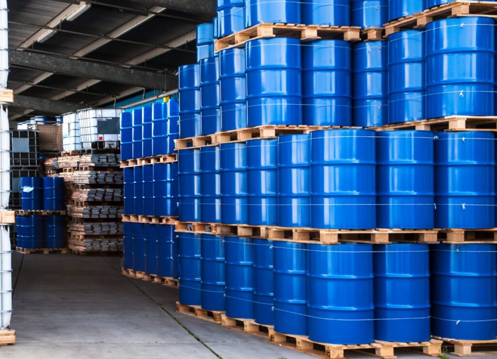 Factory-direct plastic additive sourcing reduces compounding costs and improves consistency